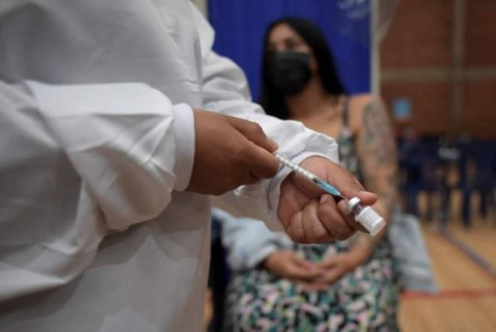 Batalla por vacunas exacerba la desigualdad en América Latina