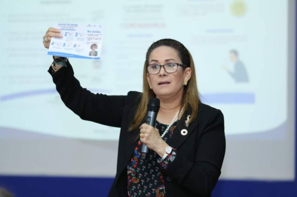 Nadja Irina Porcell: Lider de la salud pública en Panamá