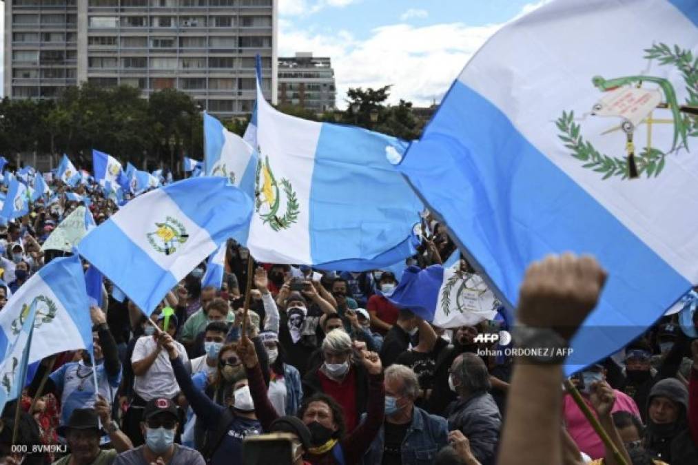 Guatemala sumida en nueva ola de protestas antigubernamentales