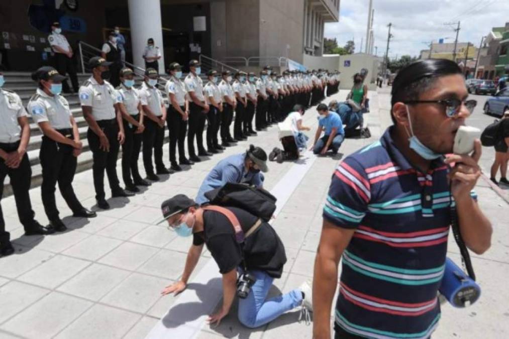 Guatemala a las puertas de una crisis por destitución del fiscal Juan Francisco Sandoval