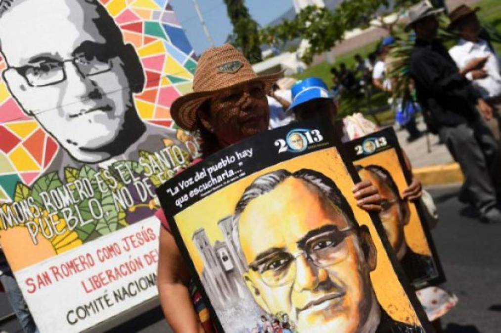 El Salvador: Reabren proceso por asesinato de monseñor Romero