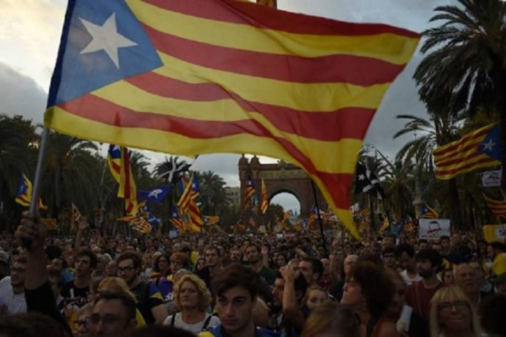 Tres lecciones que deja la crisis de Cataluña a Centroamérica