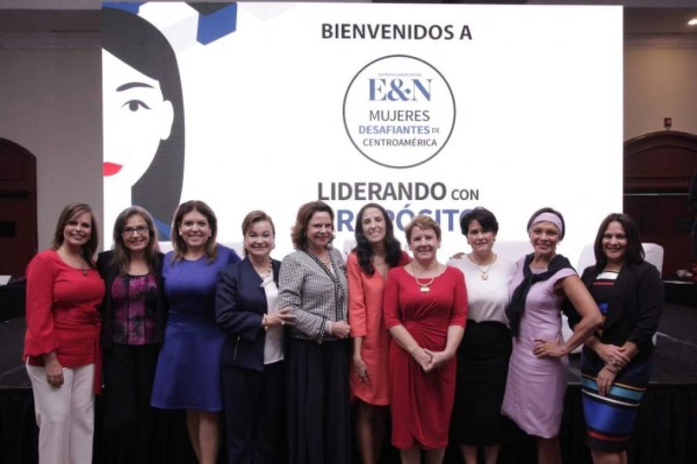 Centroamericanas Desafiantes Sin límites: Mujeres que soñaron con la luna…y volaron mucho más alto