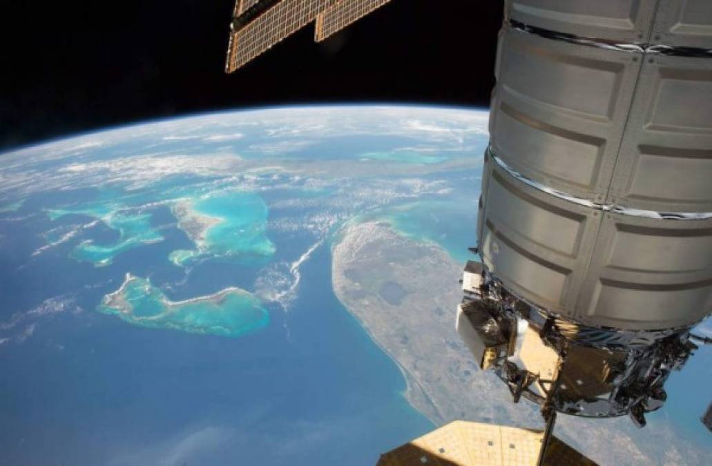¡Histórico!: El satélite tico comienza a transmitir desde el espacio