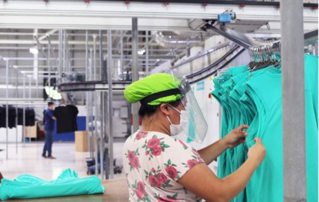 Industria textil de El Salvador recupera su ritmo con nuevos protocolos de bioseguridad