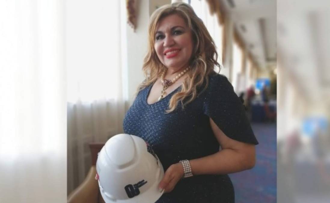 María Ríos, El Salvador. Propietaria de la primera compañía (Nation Waste) de eliminación de residuos de origen hispano en Estados Unidos.