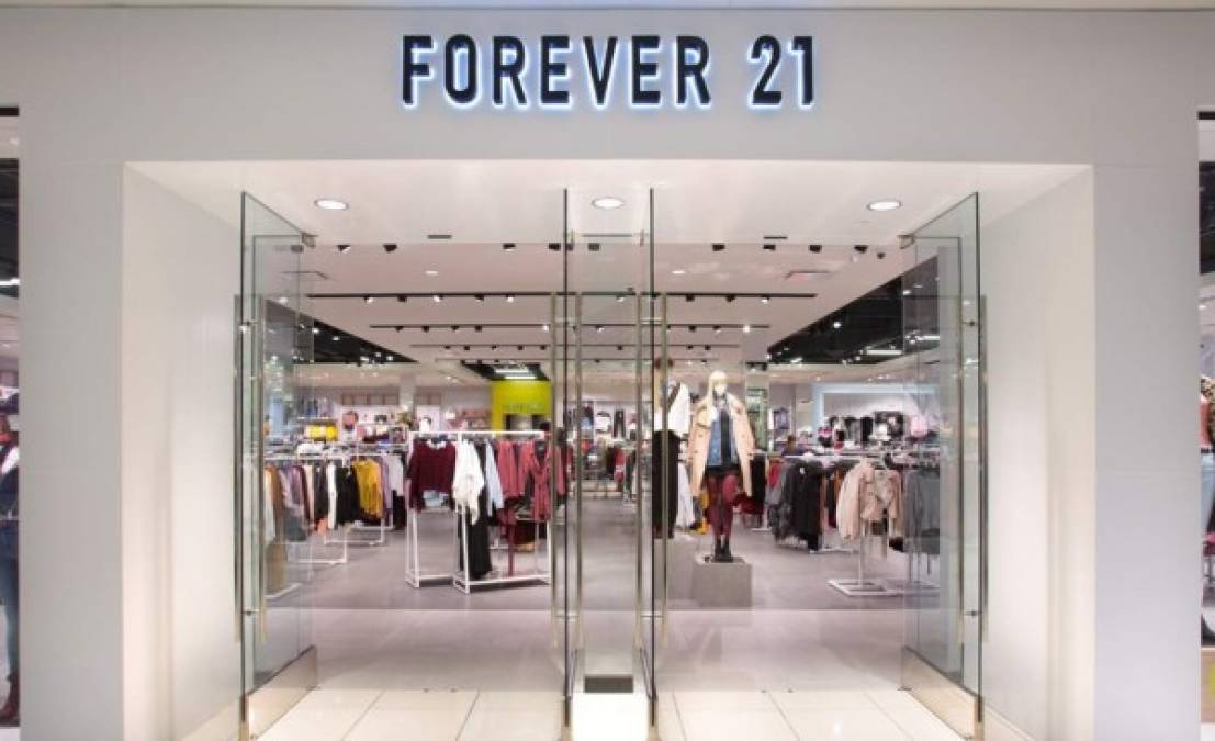 Authentic Brands rescata a Forever 21 por US$81 millones