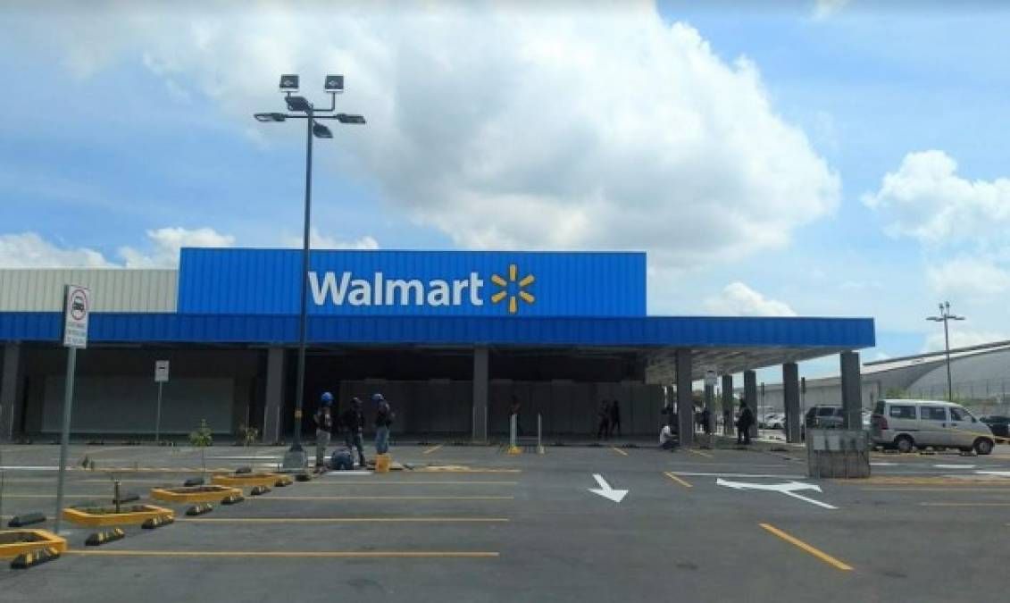 Walmart invirtió US$20,1 millones en su tienda número 96 en El Salvador