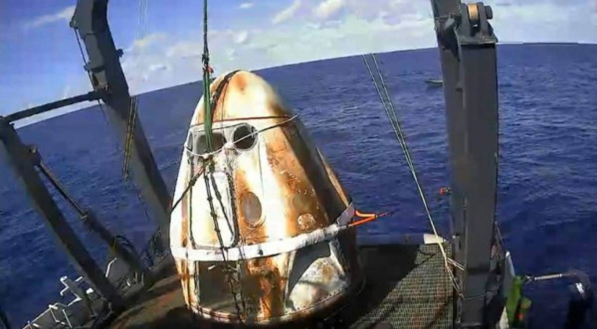 Misión cumplida para SpaceX: Cápsula Dragon regresa a la Tierra
