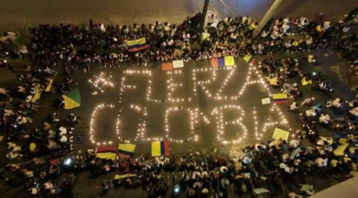 Colombia: 21 muertos y más de 800 heridos en protestas anti reforma fiscal