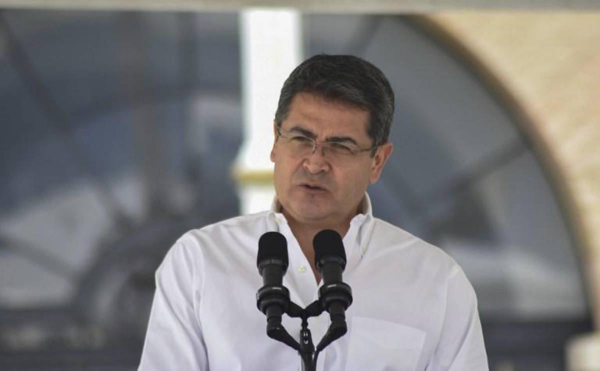 Las narcolibretas que podrían hundir al expresidente de Honduras, Juan Orlando Hernández, en juicio en EEUU