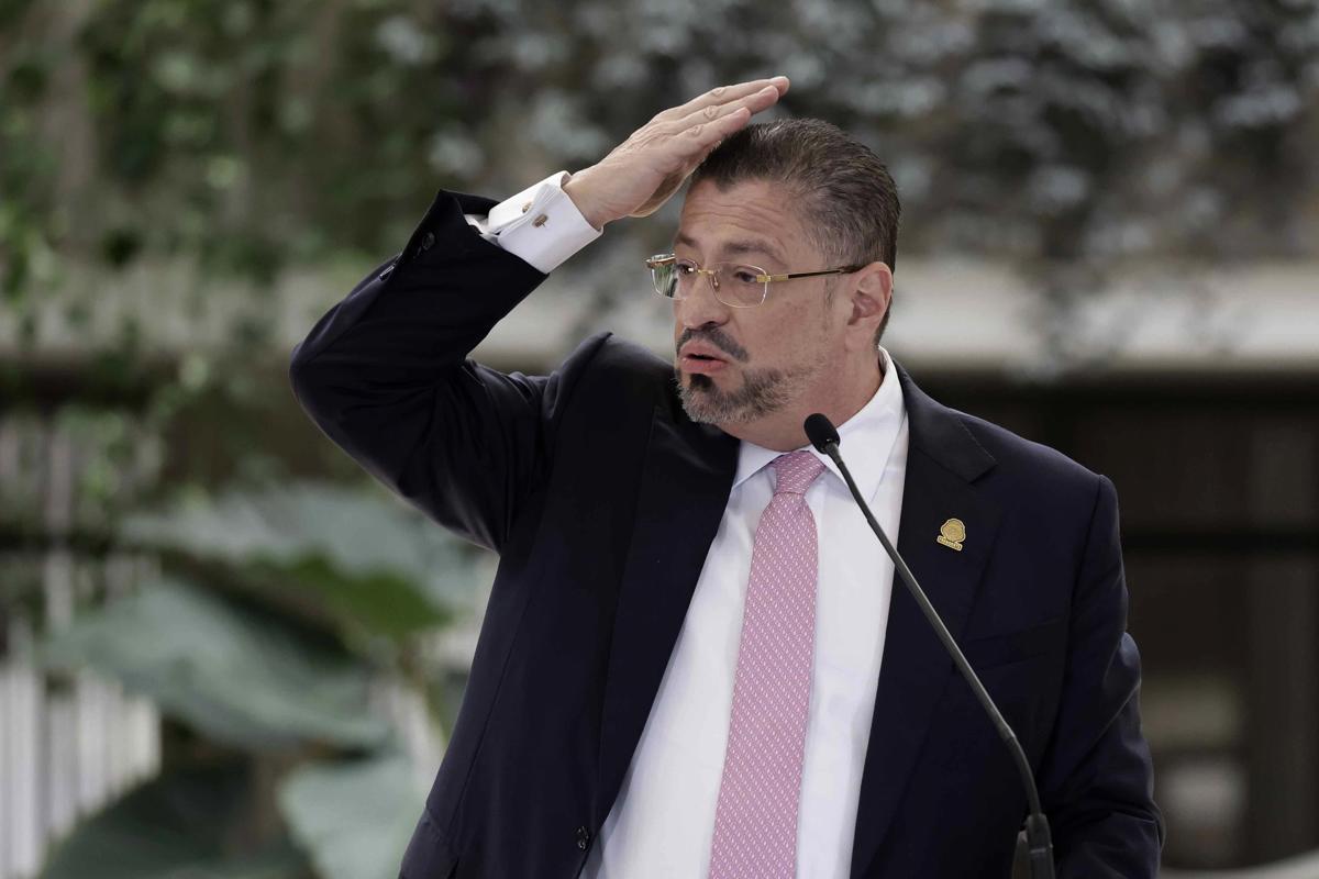 Costa Rica: tribunal electoral pide al Congreso retirar fuero al presidente Costa Rica: tribunal electoral pide al Congreso retirar fuero al presidente