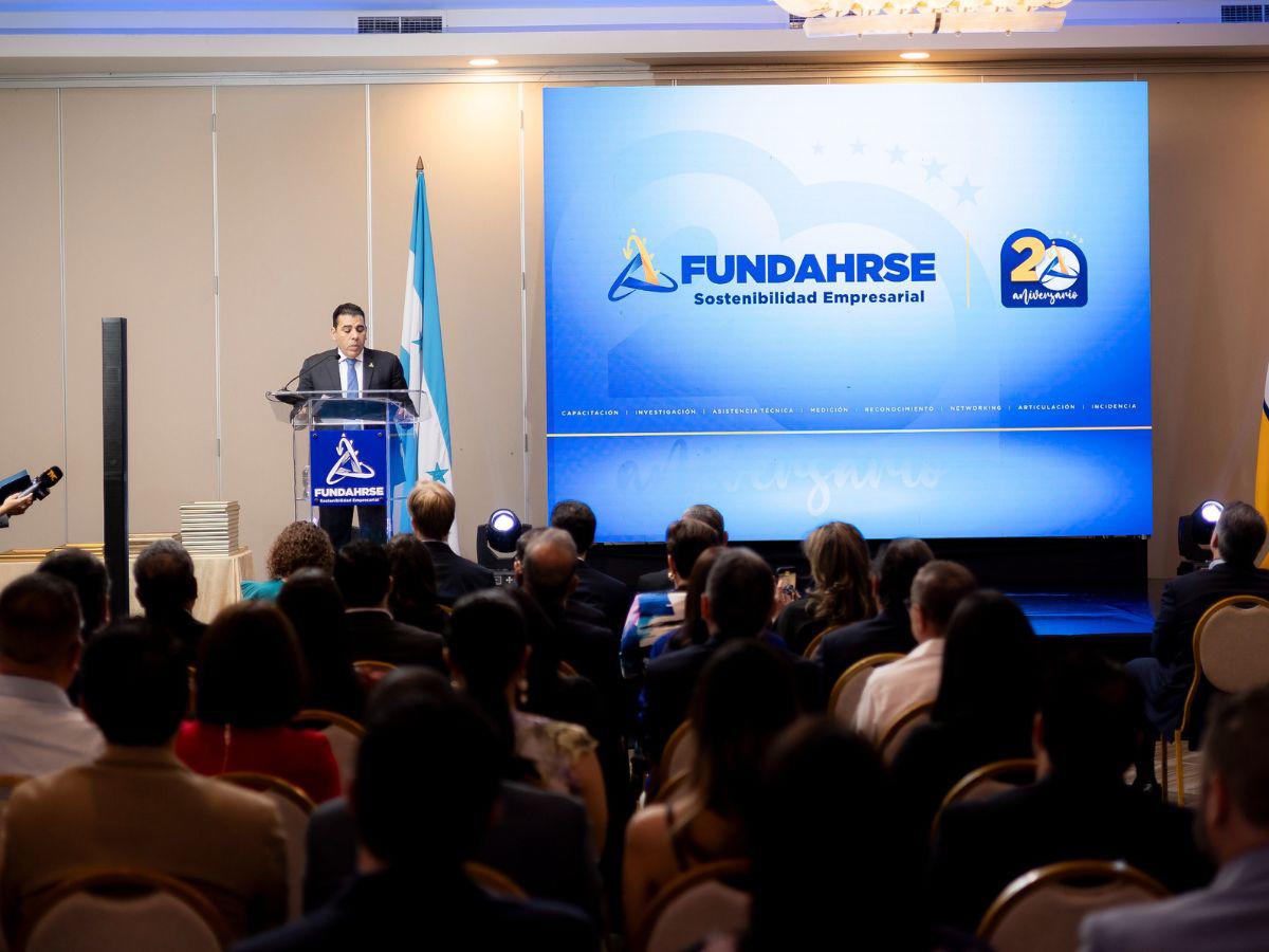 FUNDAHRSE renueva su compromiso de promoción de la sostenibilidad y la transformación organizacional en su 20 aniversario FUNDAHRSE renueva su compromiso de promoción de la sostenibilidad y la transformación organizacional en su 20 aniversario
