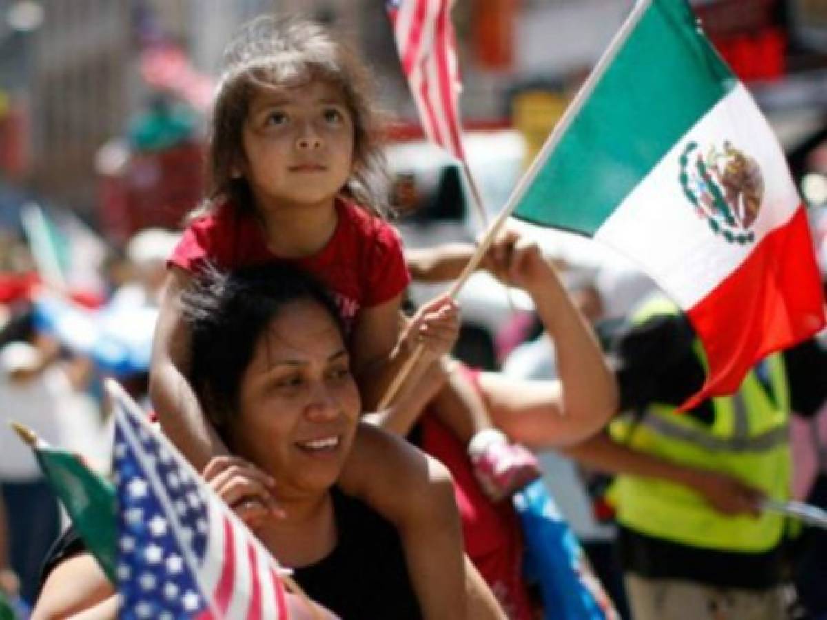 EE.UU. alcanza récord de inmigrantes gracias a los mexicanos