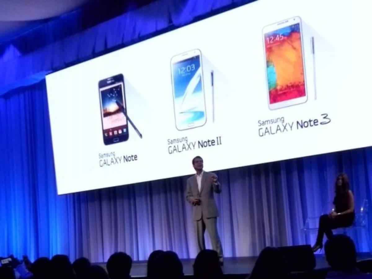 Samsung propone evolución del ‘smartphone’ con Galaxy Note 4