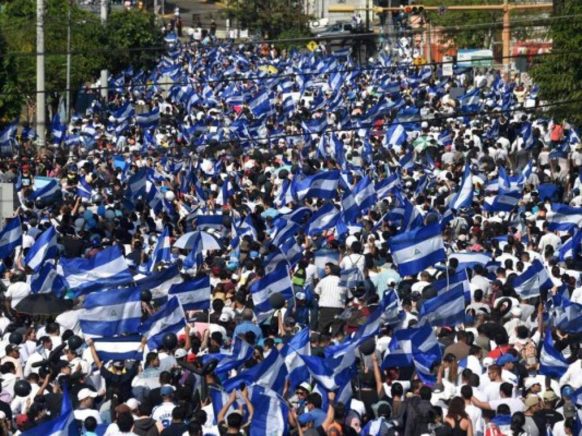 Policía de Nicaragua niega a empresarios permiso para marchar
