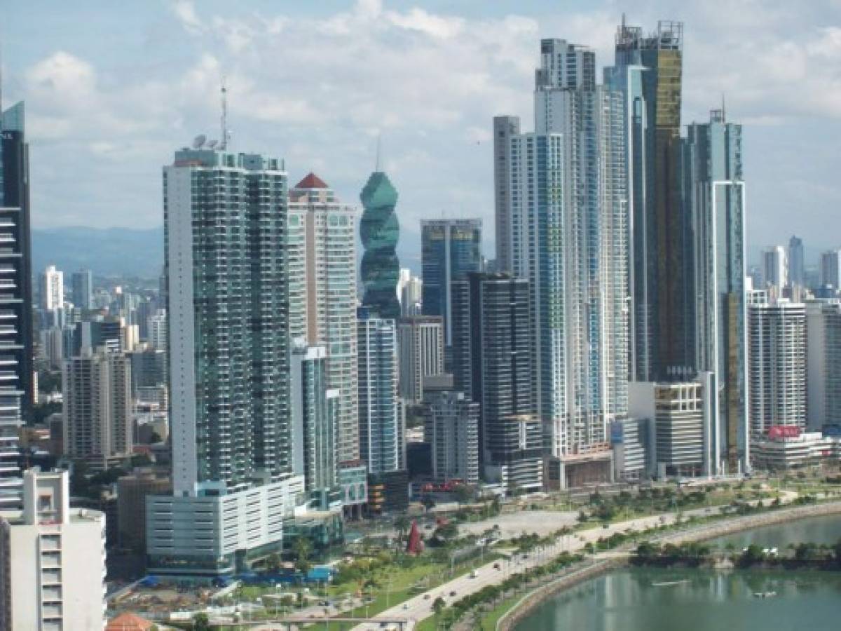Panamá entra en la lista de los países con ingresos altos