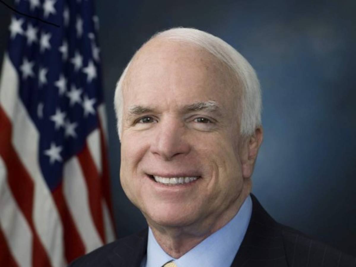 McCain reduciría cooperación de Washington a Guatemala