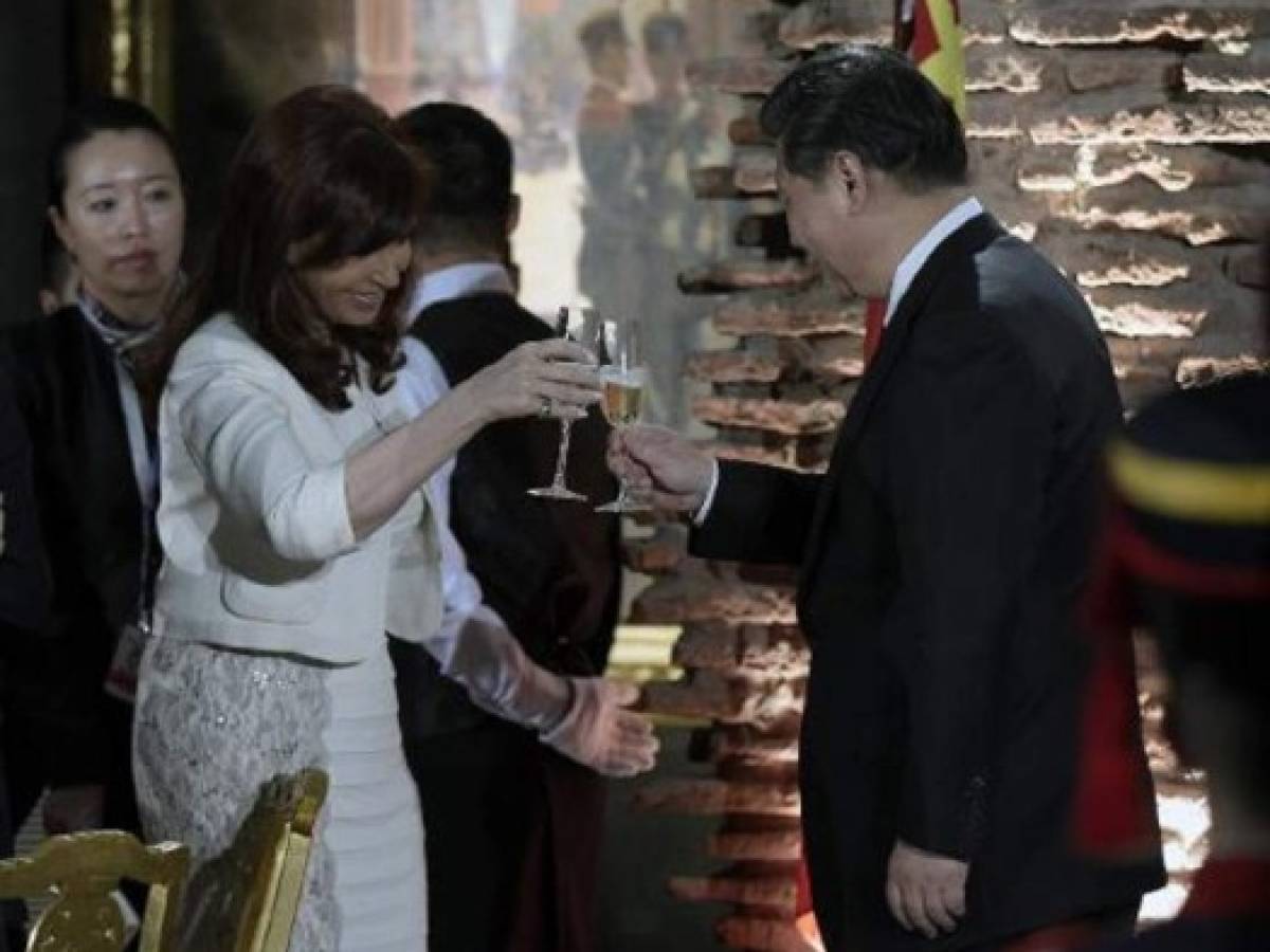Argentina apela a China para fortalecer reservas