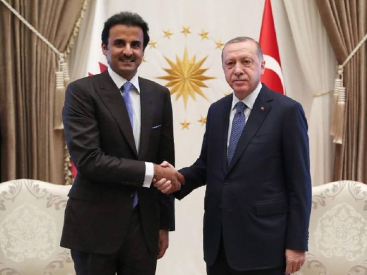 Qatar sale al rescate de Turquía: Invertirá US$15.000 millones
