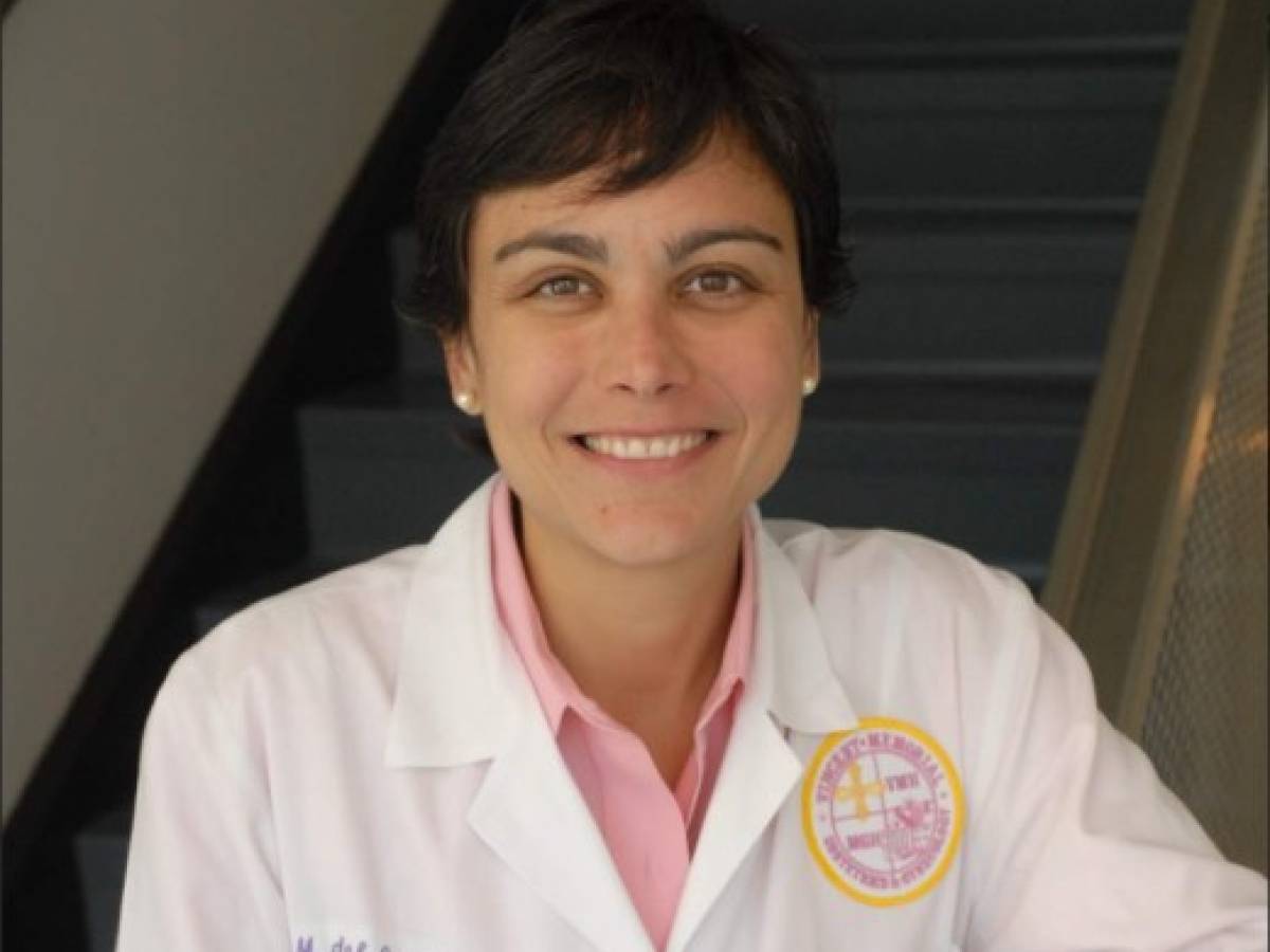 Marcela del Carmen Amaya: nicaragüense, oncóloga y líder en el mundo de la medicina