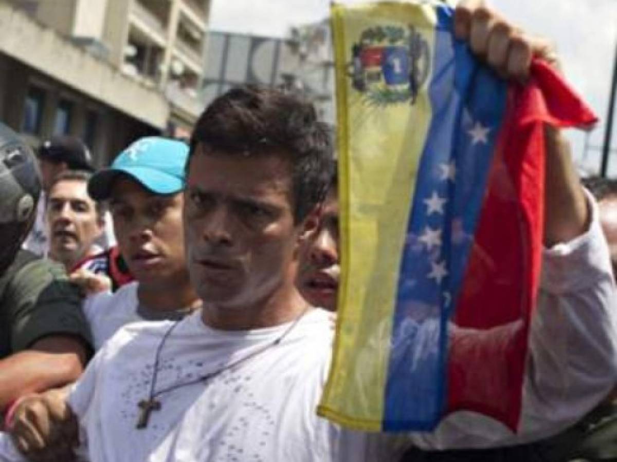 Leopoldo López advierte de 'colapso' de Venezuela