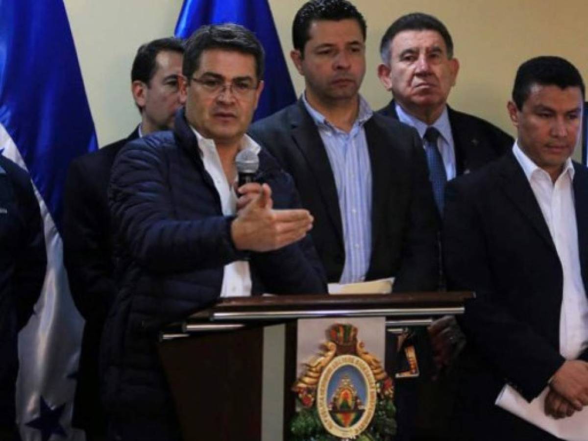 Presidente hondureño Hernández declarado ganador de polémicas elecciones