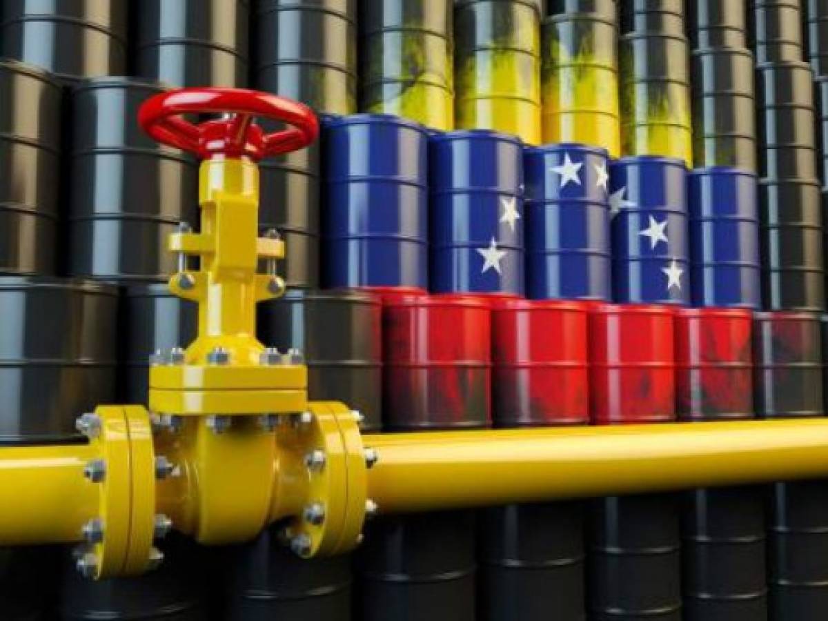 Producción de petróleo de Venezuela baja de 1 millón de barriles por día