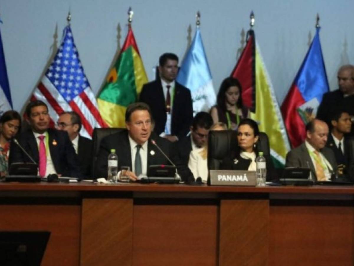 Panamá: Varela pide a Maduro cese sanciones para evitar aislamiento