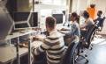 <i>Así, quienes comparten opiniones o comportamientos alineados con la cultura corporativa pueden sentirse cómodos siendo abiertos, mientras que quienes se salen del molde corren el riesgo de aislarse o ser juzgados. Foto de iStock</i> <i>Así, quienes comparten opiniones o comportamientos alineados con la cultura corporativa pueden sentirse cómodos siendo abiertos, mientras que quienes se salen del molde corren el riesgo de aislarse o ser juzgados. Foto de iStock</i>