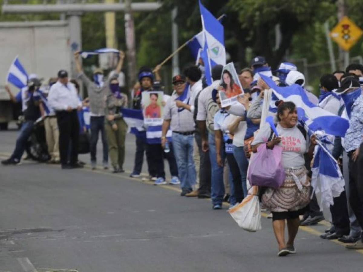 Nicaragua: Manifestantes hacen cadena humana para pedir libertad de presos políticos