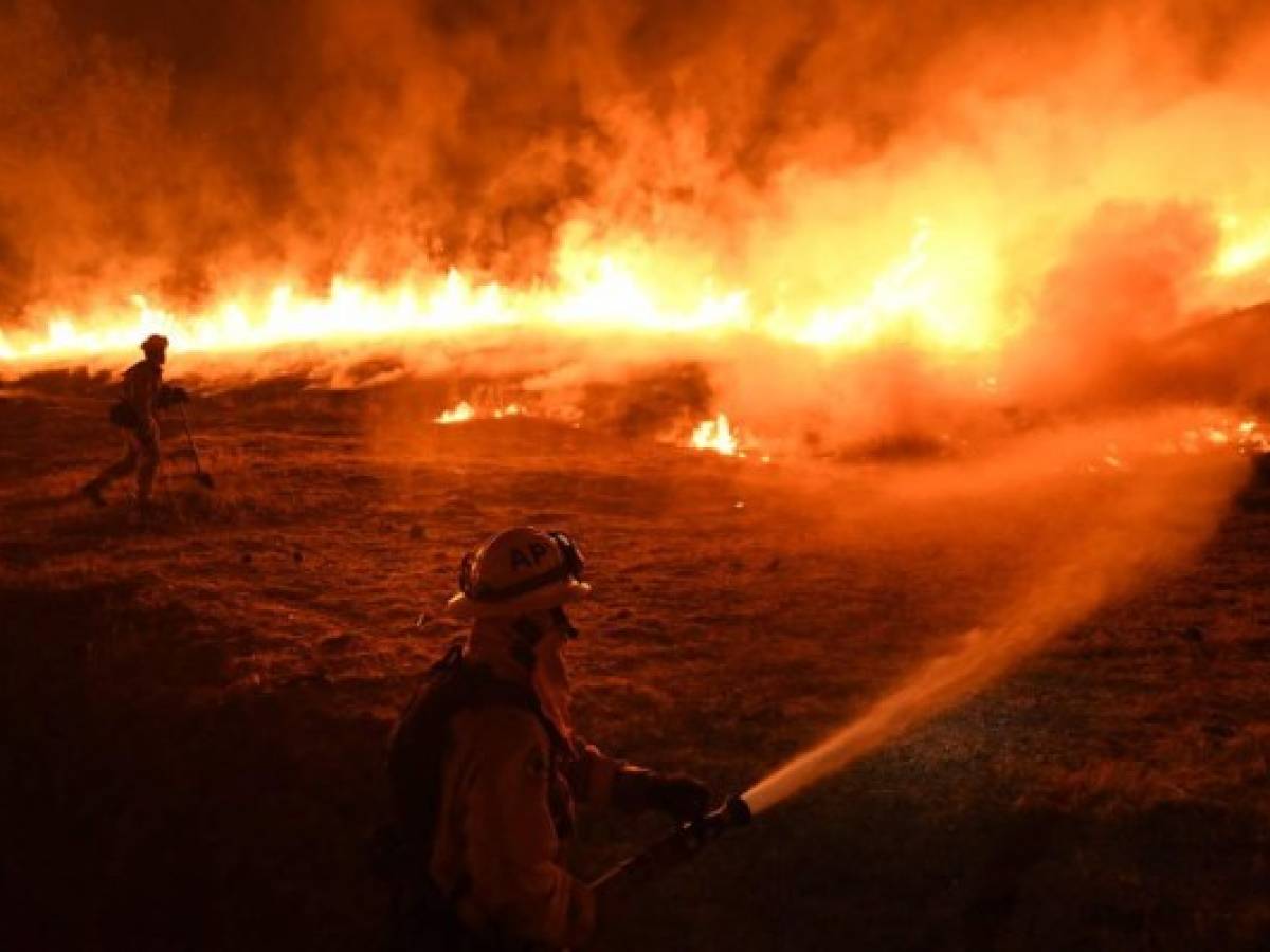 EEUU: California vive el peor incendio de su historia