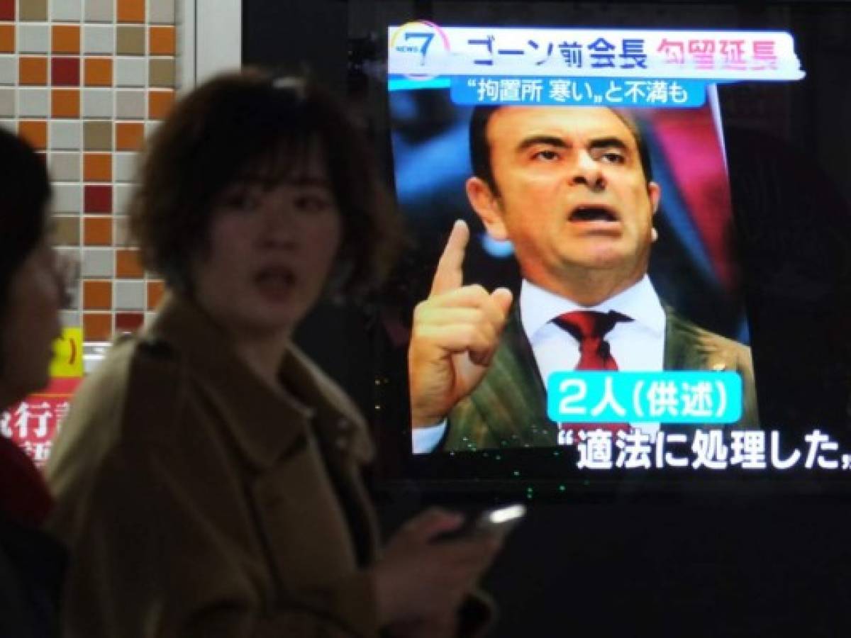 Carlos Ghosn, inculpado en Japón, seguirá en prisión