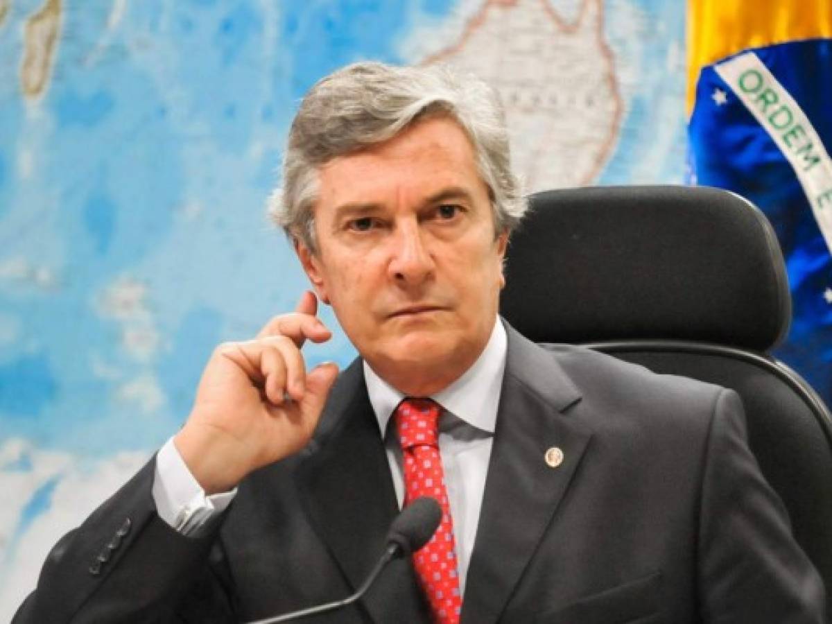 Brasil: expresidente Collor acusado en escándalo Petrobras
