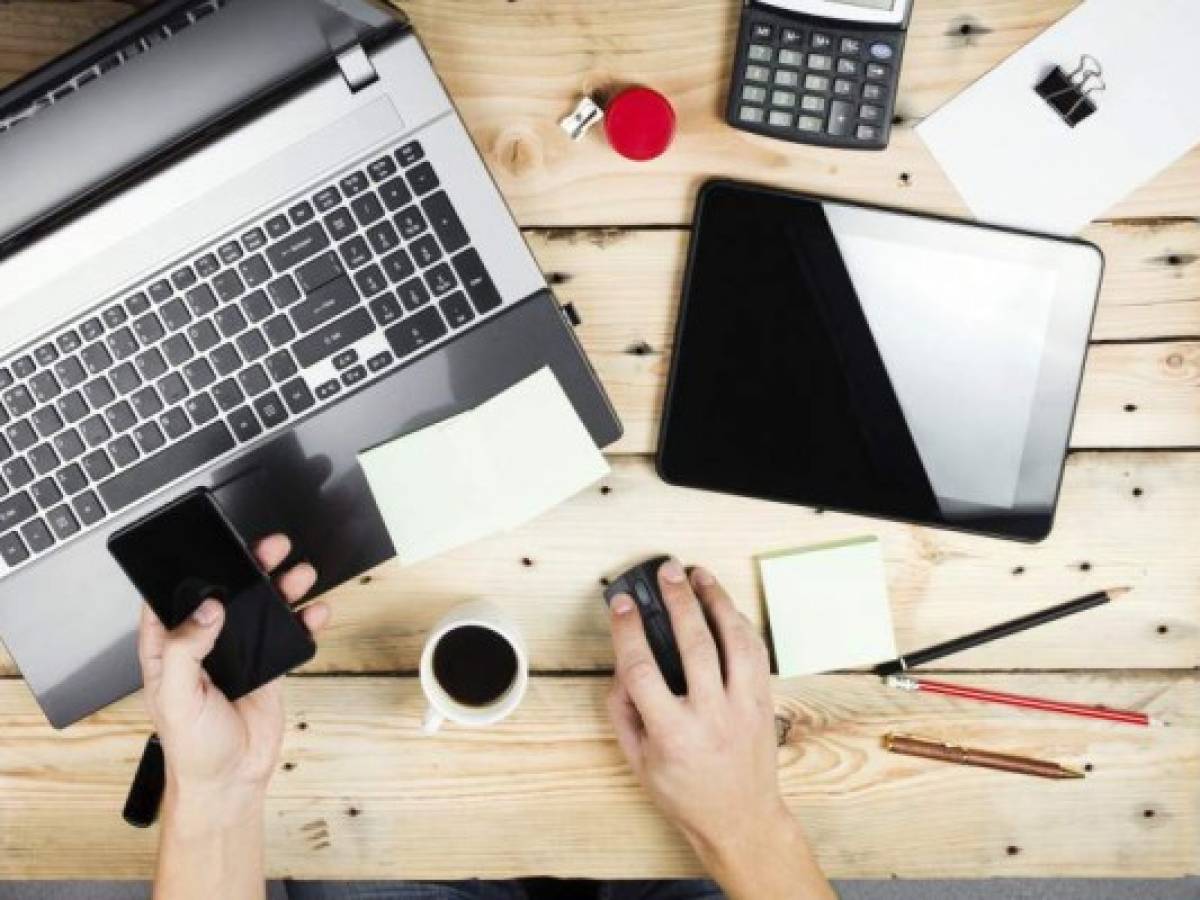 La economía on-demand ha generado una mayor oferta de bienes y servicios para los consumidores que los pueden obtener en un menor tiempo. La economía on-demand ha generado una mayor oferta de bienes y servicios para los consumidores que los pueden obtener en un menor tiempo.