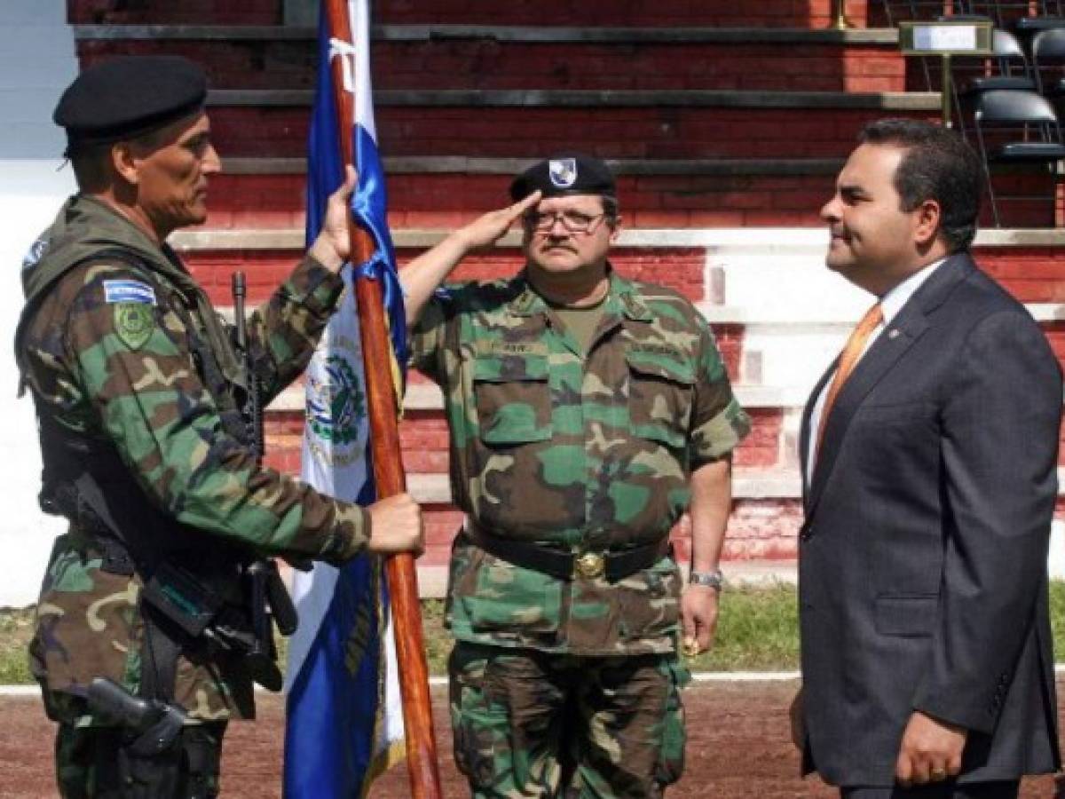 El Salvador: El Congreso abre antejuicio a exministro de Defensa