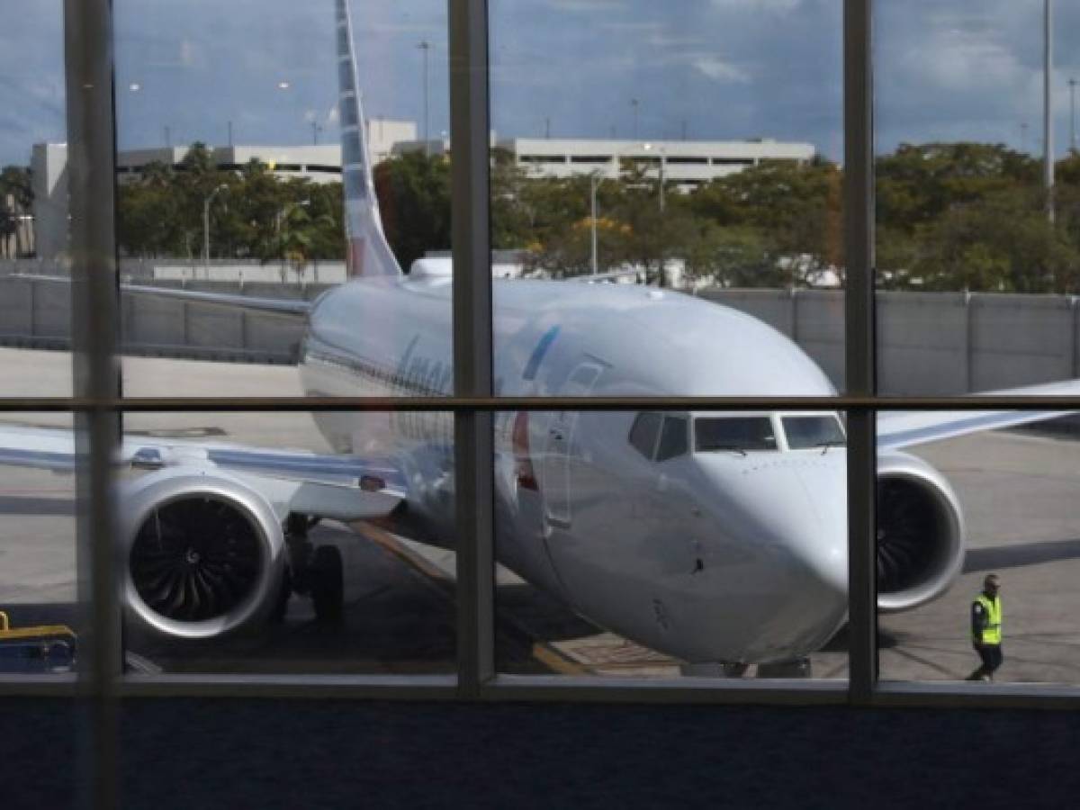 Reguladora acusa a Boeing por ocultar información sobre el 737 MAX