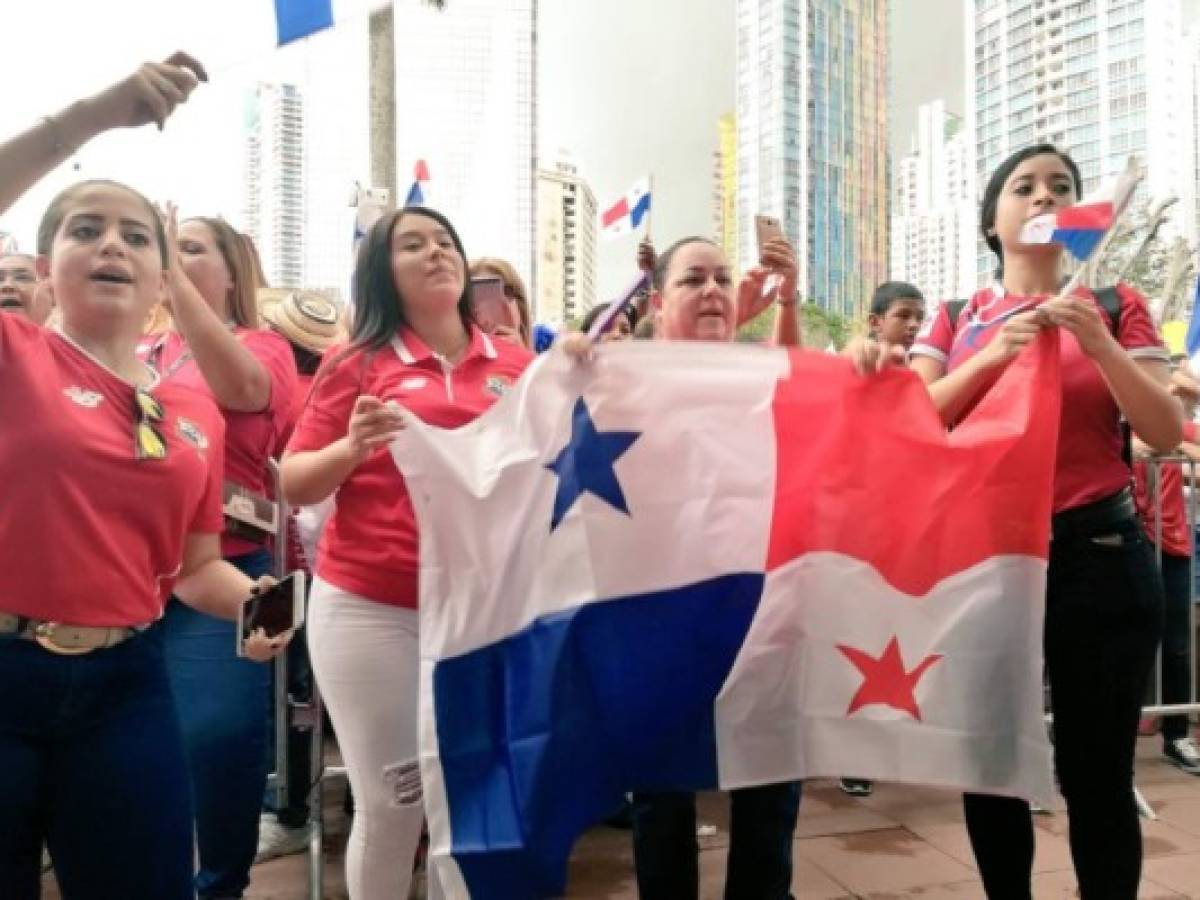 La fiebre mundialista paraliza a Panamá