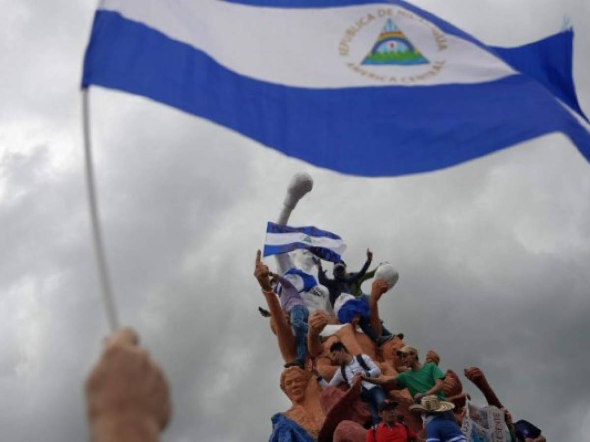 Nicaragua: La posición activa paro y Ortega moviliza a sus seguidores