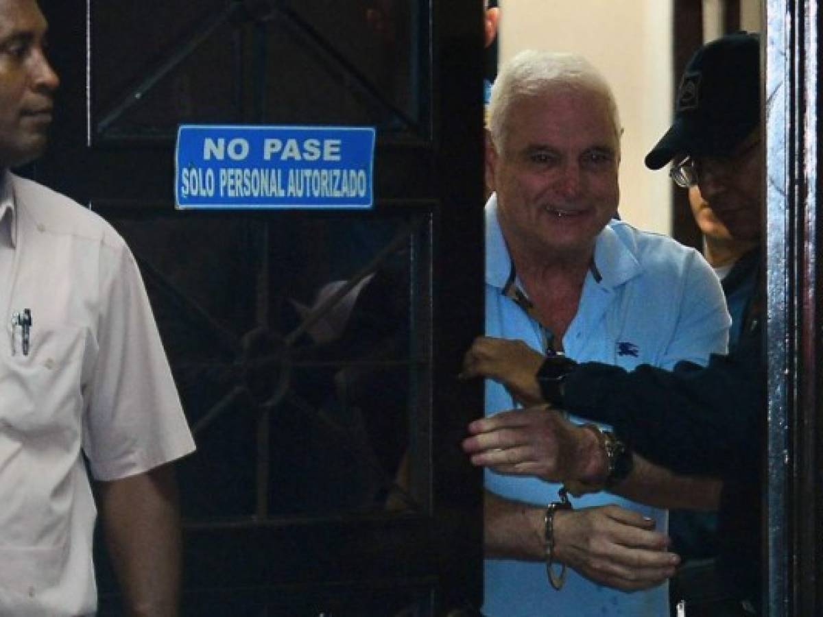 Expresidente panameño Martinelli regresa a prisión