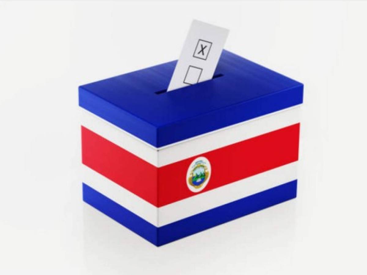 Costa Rica en ruta a las presidenciales con 34% de indecisos