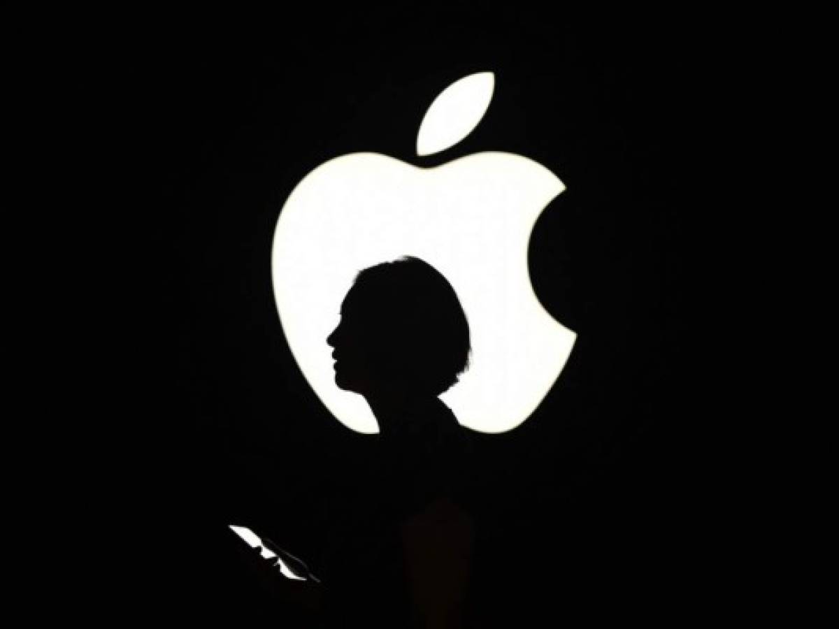 China amenaza con boicotear a Apple si EE.UU. prohíbe WeChat