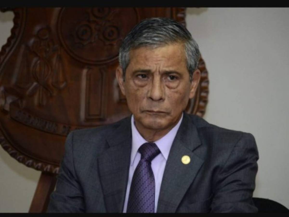 Costa Rica suspende a fiscal general por escándalo de cemento chino