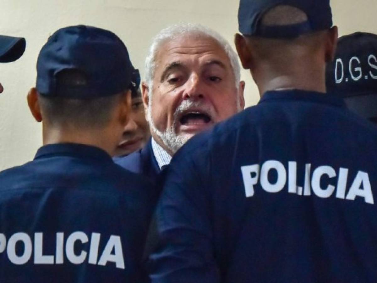 Panamá: Condenan por espionaje a subalternos de expresidente Martinelli