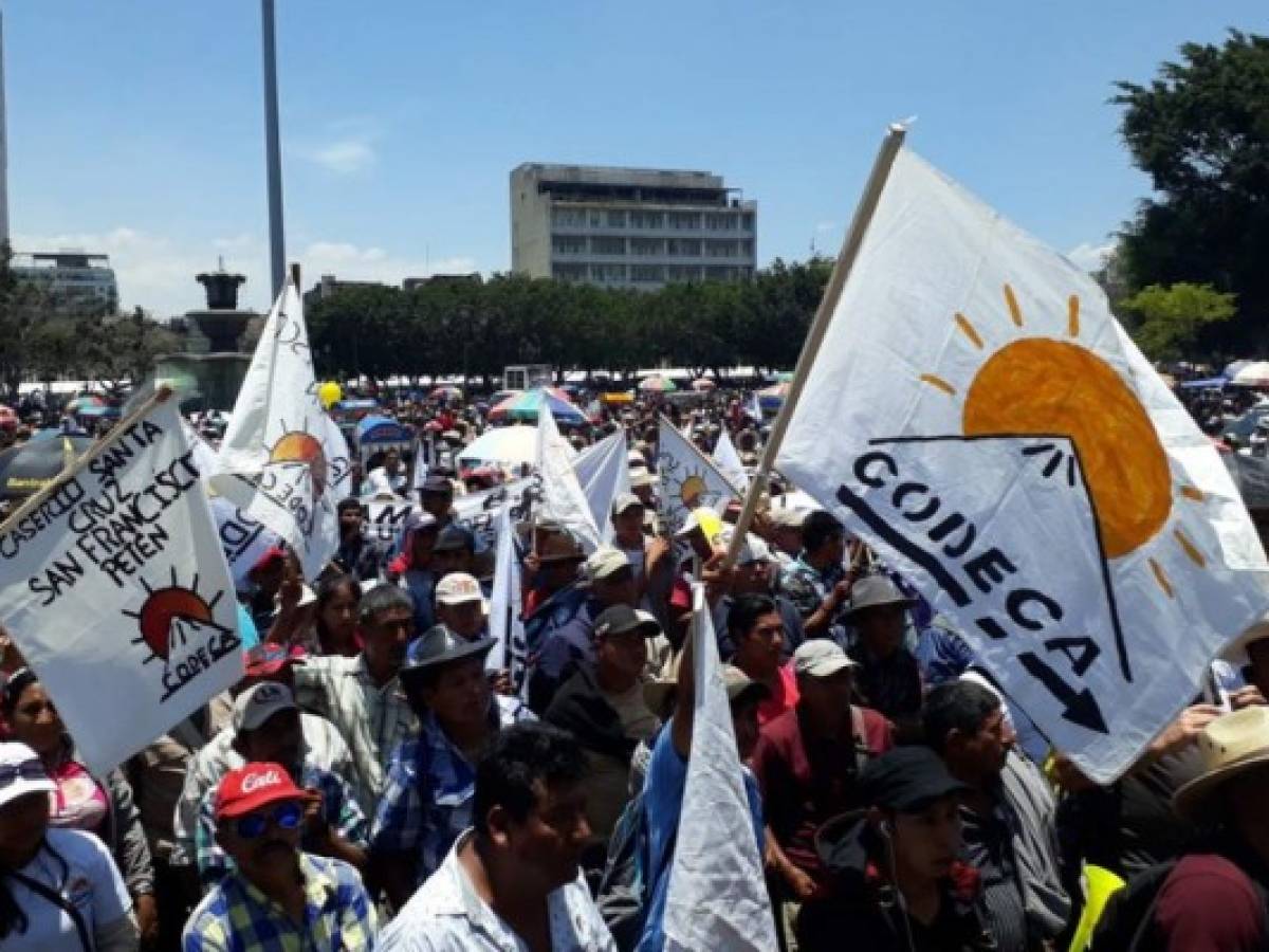 Guatemala: Exigen renuncia de presidente Jimmy Morales