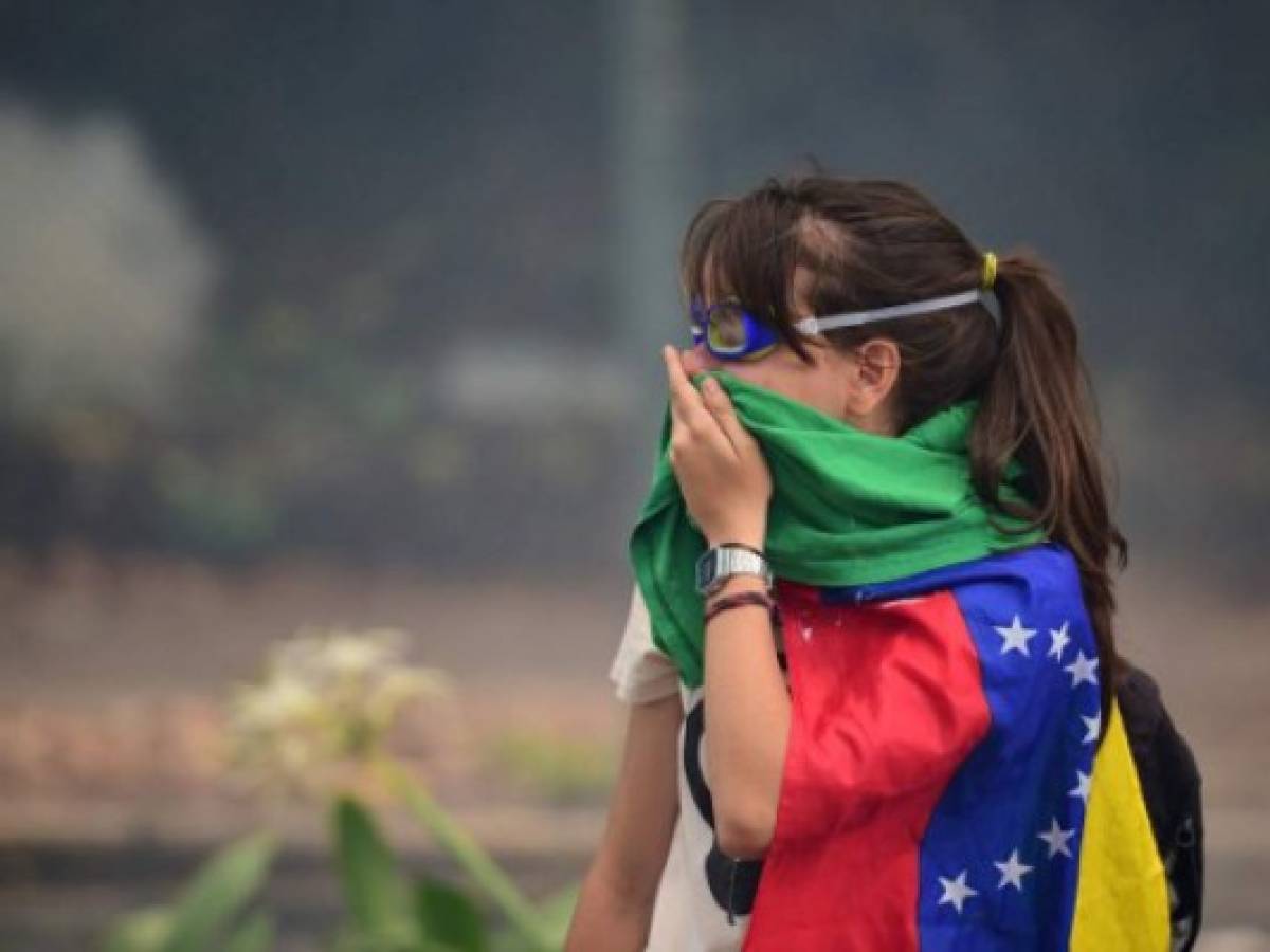 Capriles: 'Si fuéramos violentos, ya hubiésemos tumbado al gobierno'