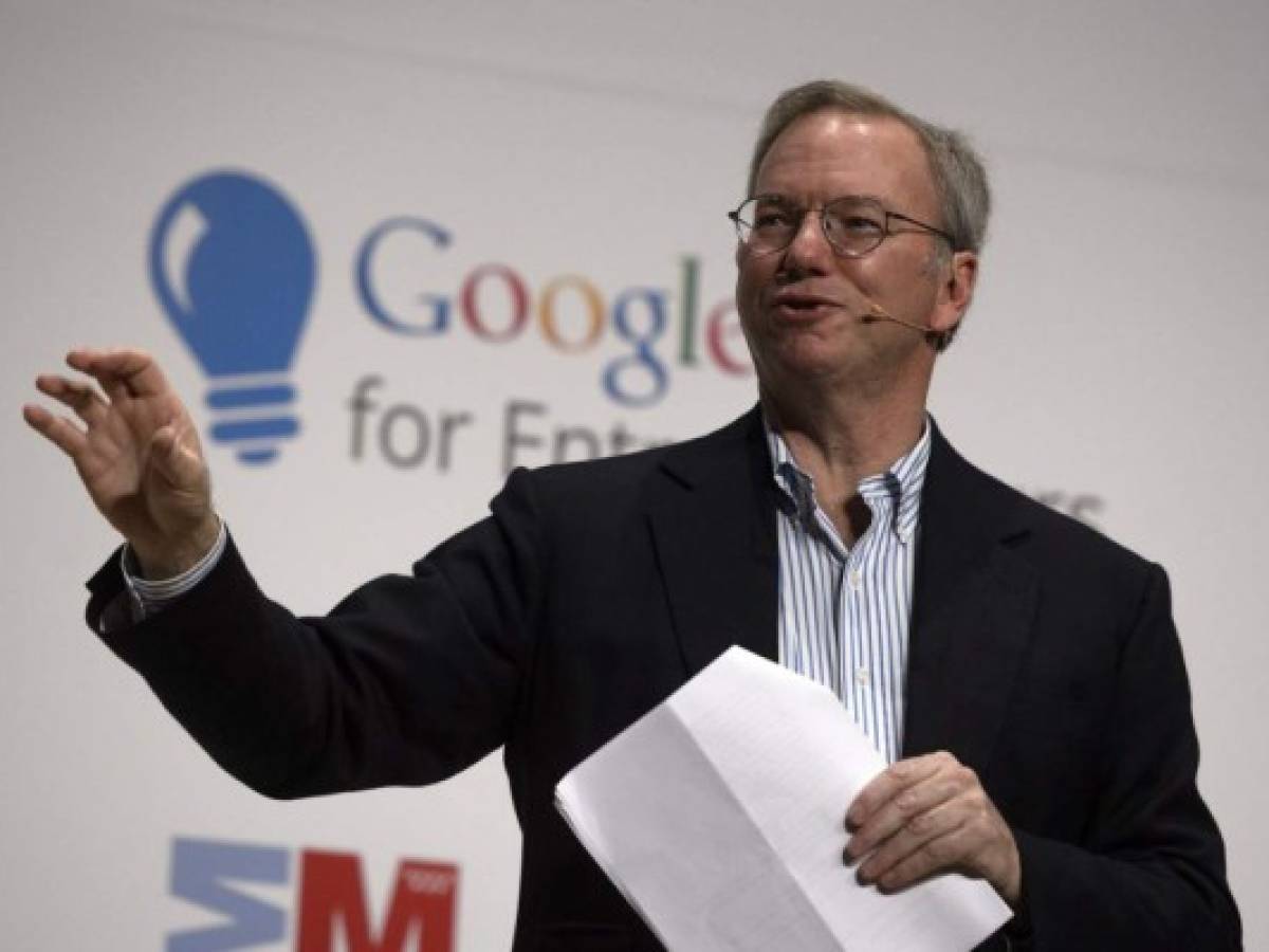 Eric Schmidt, exCEO de Google, dejará Alphabet tras 18 años de trabajo