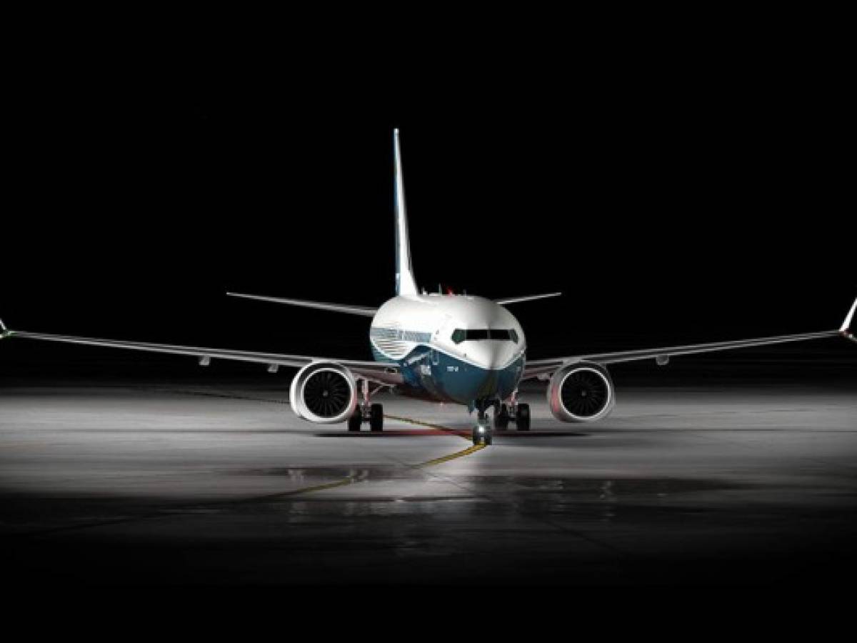Boeing reconoce 'error' en su gestión por la crisis del 737 Max