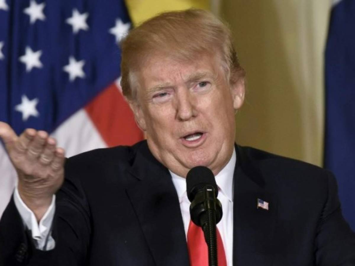 Trump compara a los inmigrantes con 'serpientes traicioneras'