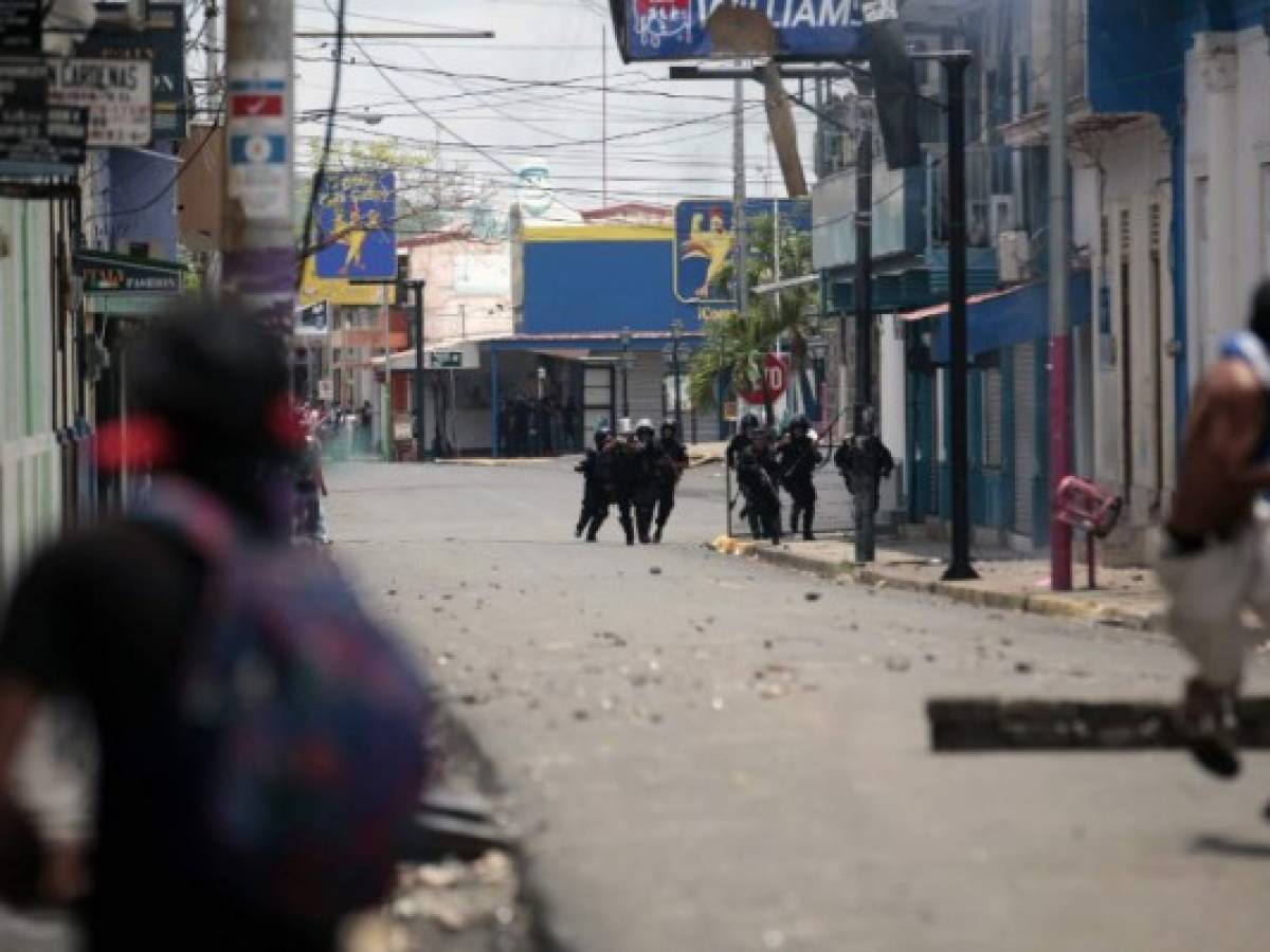 Nicaragua: El Ejército toma distancia de Ortega y dice que 'no reprimirá'